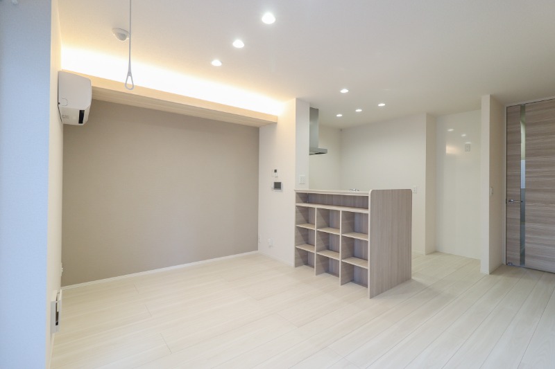 居室・リビング　図面と現状に相違がある場合には現状を優先