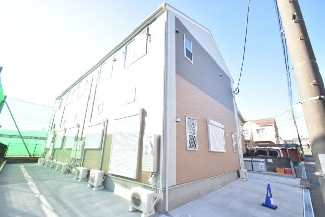 建物外観　築浅の建物です。