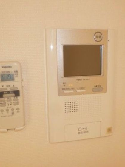 セキュリティ　☆モニター付きインターホン☆