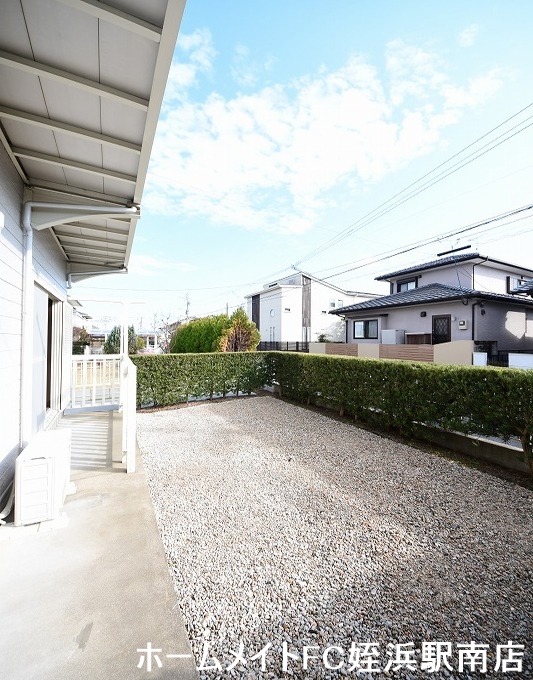 バルコニー　★１階は広々専用庭付き♪★