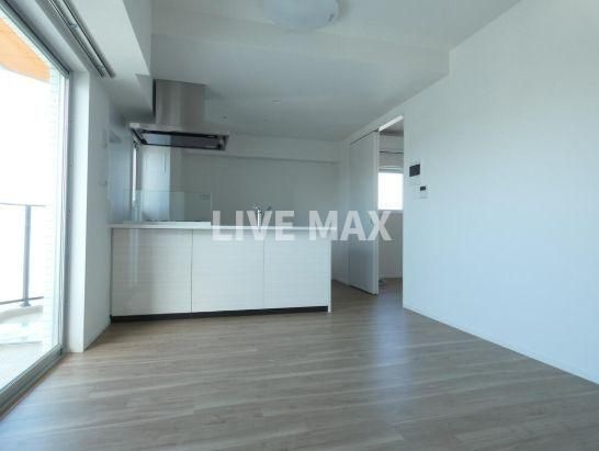 居室・リビング　別号室参考写真