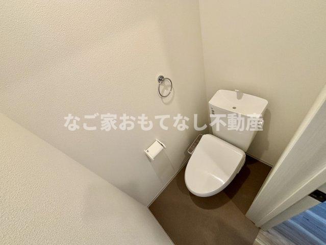 トイレ　※同タイプ写真
