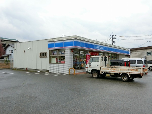コンビニ　ローソン彦根松原東店（コンビニ）まで594m