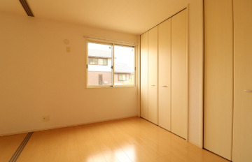 居室・リビング　コンパクトで使いやすい洋室です