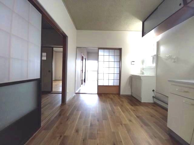 居室・リビング　同仕様