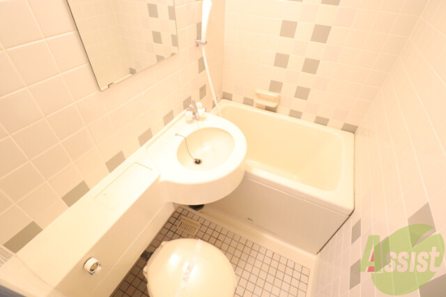 バス・シャワールーム