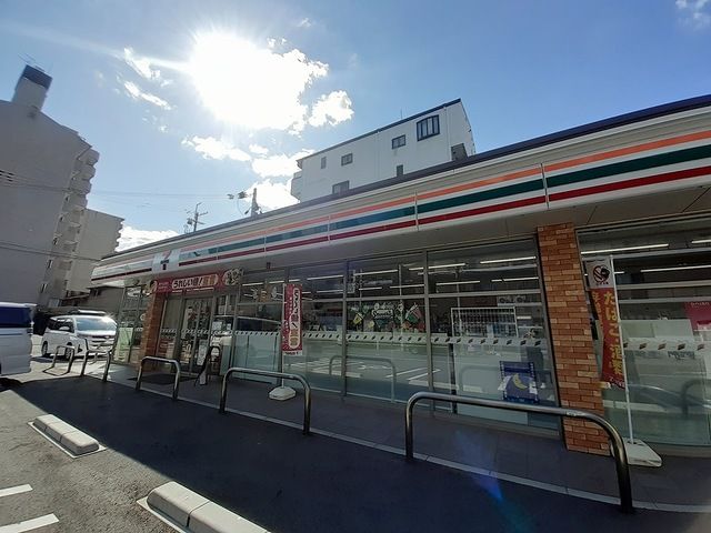 コンビニ　セブンイレブン大阪巽北３丁目店（コンビニ）まで460m