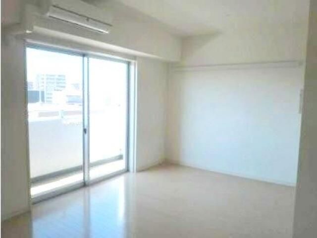 居室・リビング　※別部屋参考写真