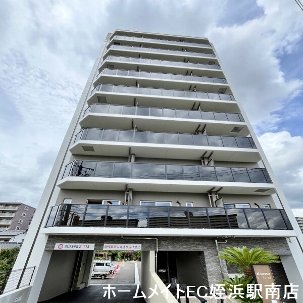 建物外観　★室見川そばの閑静な住環境です♪★