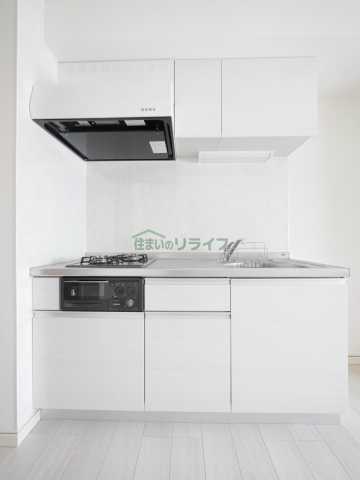 キッチン　別部屋参考写真となります。