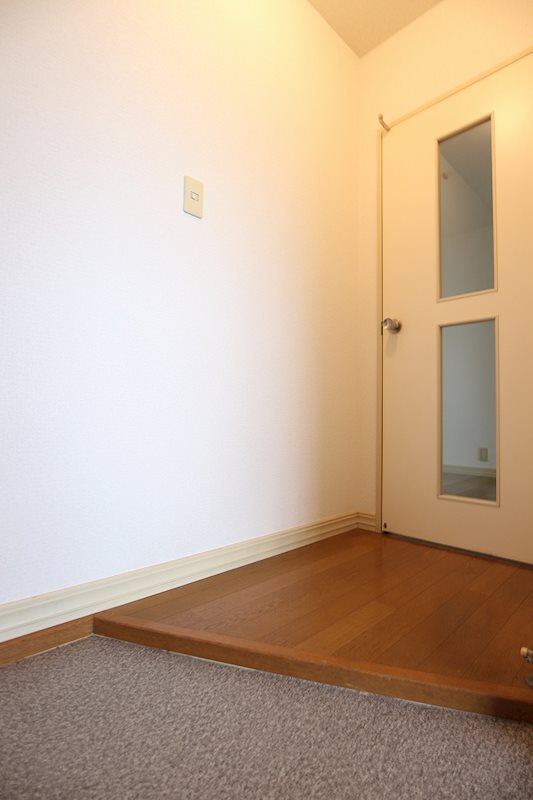 玄関　広々とした玄関スペース