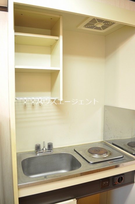 キッチン　キッチン収納あります。※参考画像です。