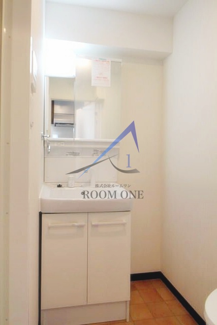 洗面設備　洗面台です。