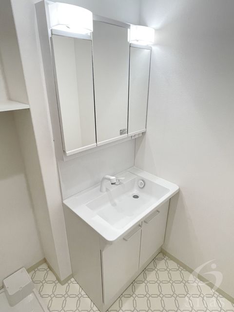 洗面設備　同仕様