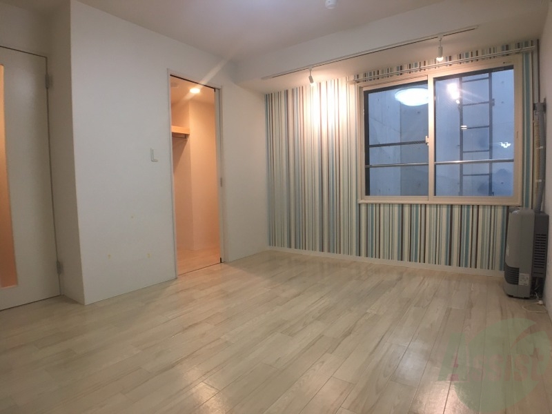 居室・リビング　広くてキレイなお部屋が広がっていて、充実した生活が送れそう。