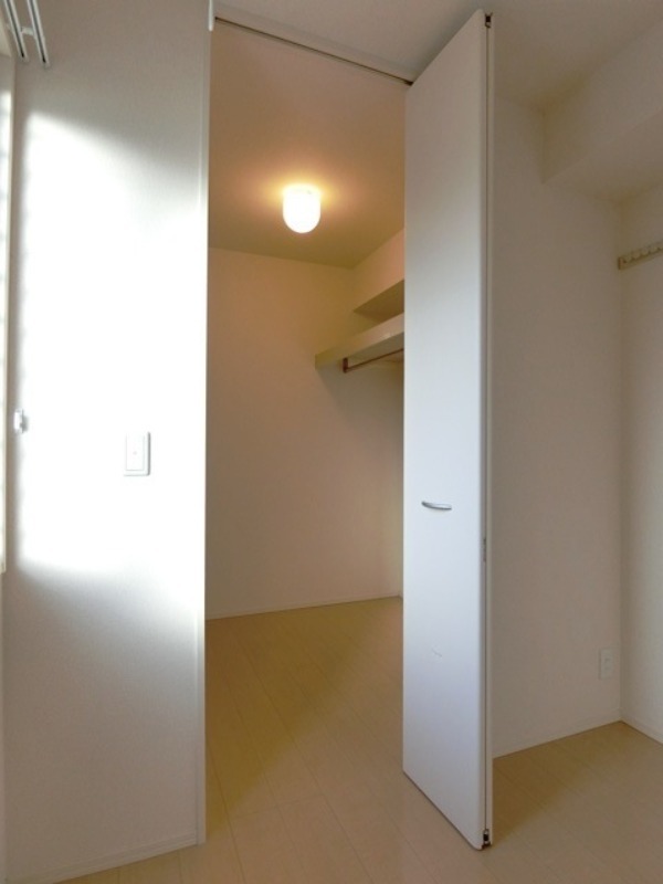 収納　図面と現状に相違がある場合には現状を優先