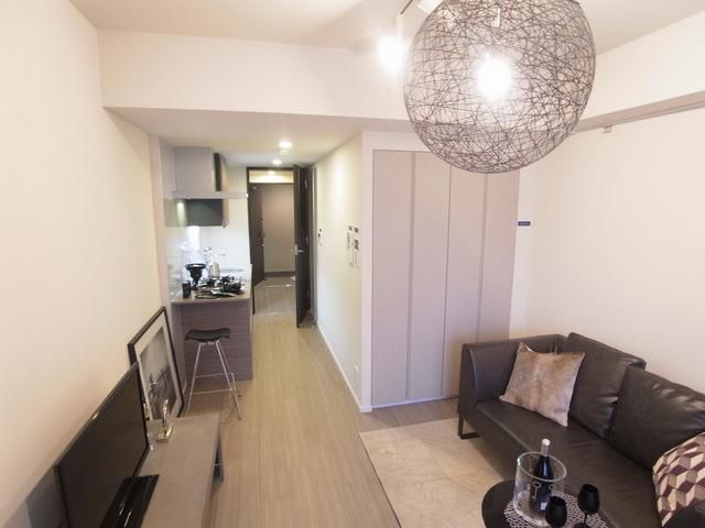 居室・リビング　★フロアー毎に２種類のカラータイプをご用意しました★