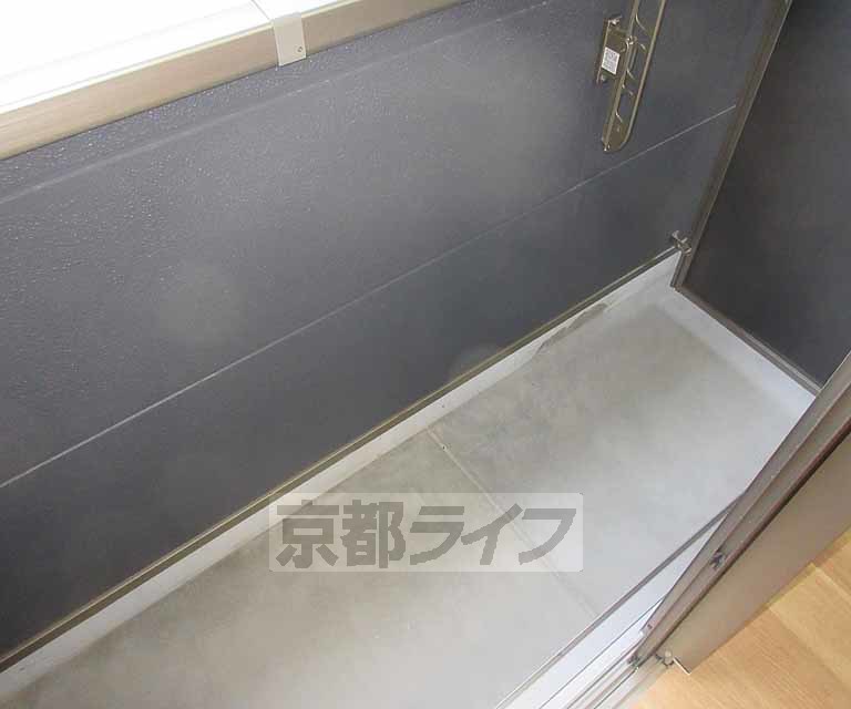 バルコニー　洗濯物たくさん干せます