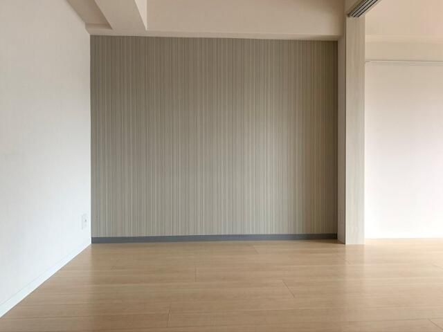 居室・リビング　☆明るい居間☆