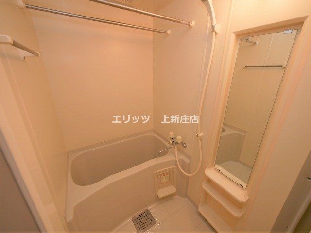 バス・シャワールーム　下駄箱