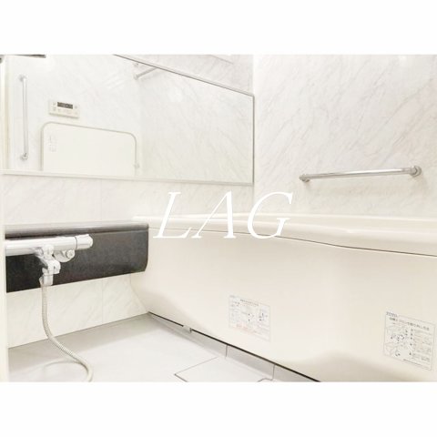 バス・シャワールーム　お風呂です。