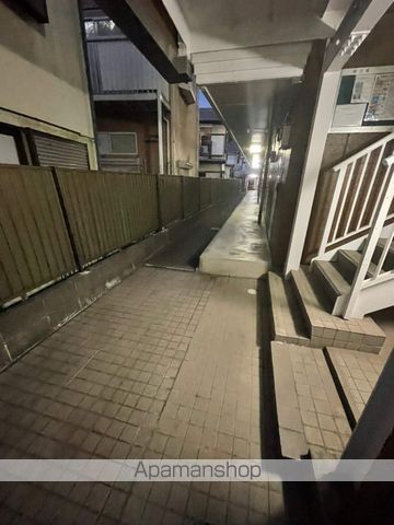 ロビー　ロビー