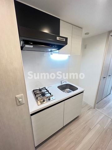 キッチン　コンパクトなキッチンで掃除もラクラク