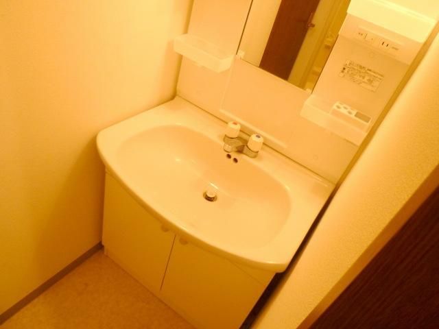 洗面設備　★便利な洗面台です★