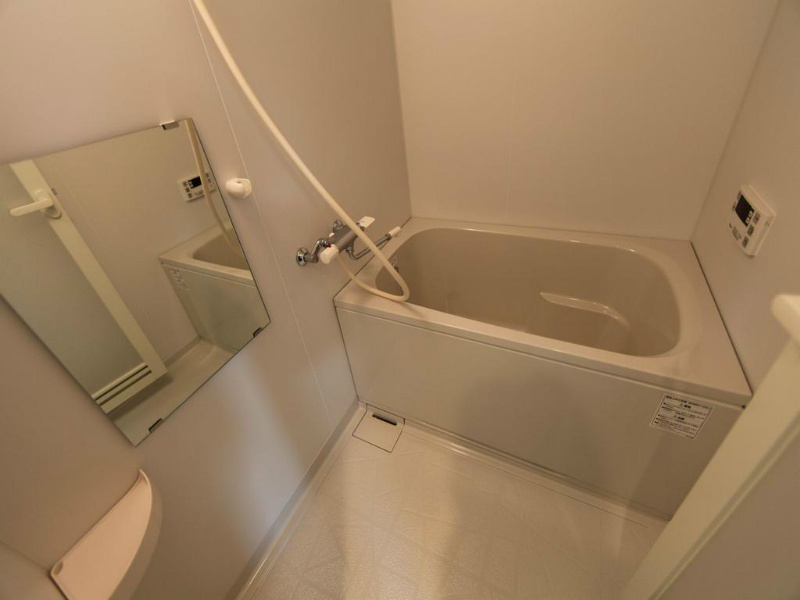 バス・シャワールーム　高温差し湯式追い焚き　浴室暖房乾燥機　24時間換気バスルーム