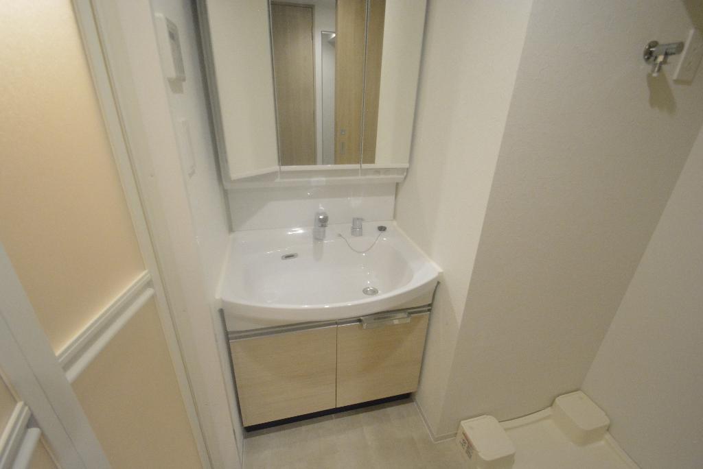 洗面設備　洗髪洗面化粧台