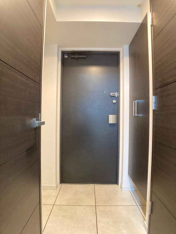 玄関　ゆったりとした玄関です