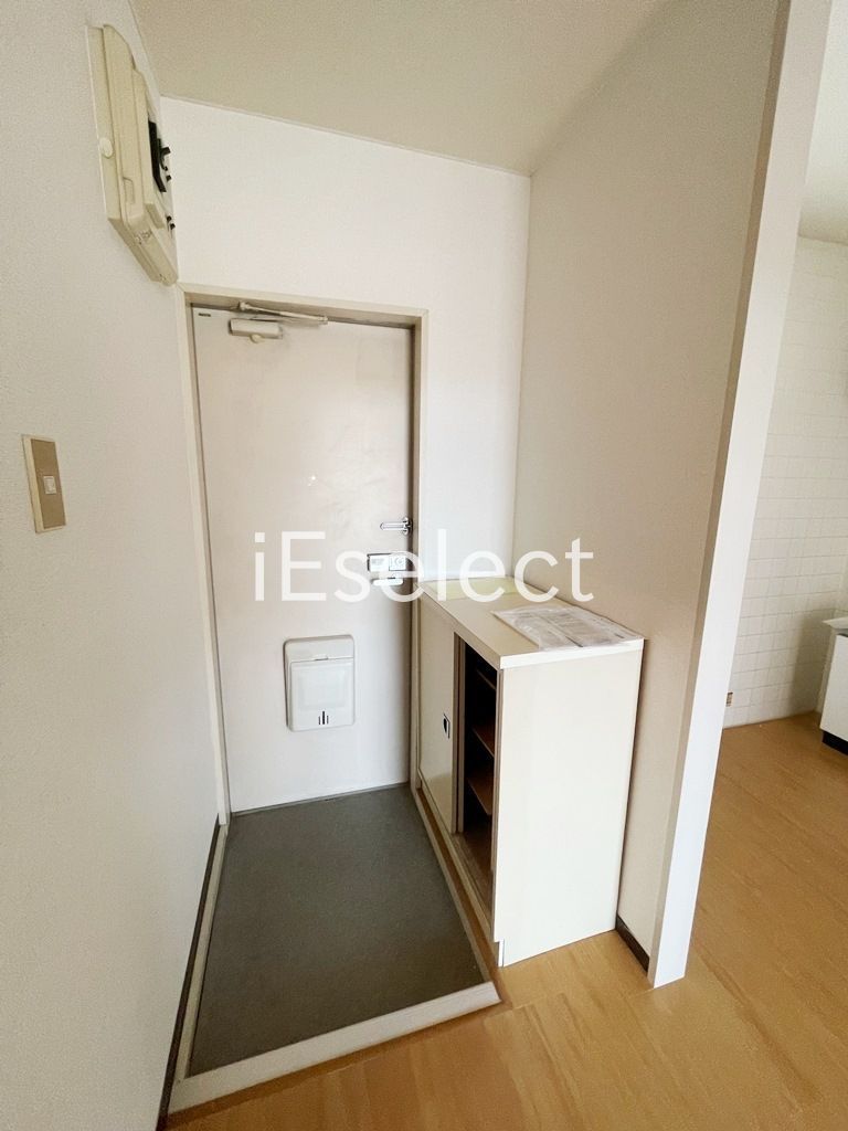 玄関　シューズボックス付きの玄関！