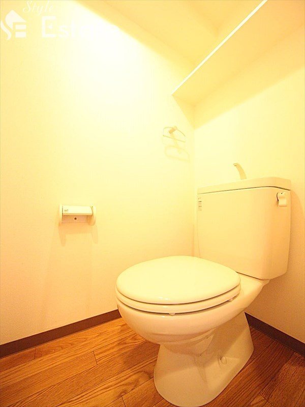 トイレ　トイレ