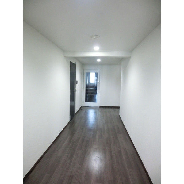 ロビー　ゆとりのあるロビーです