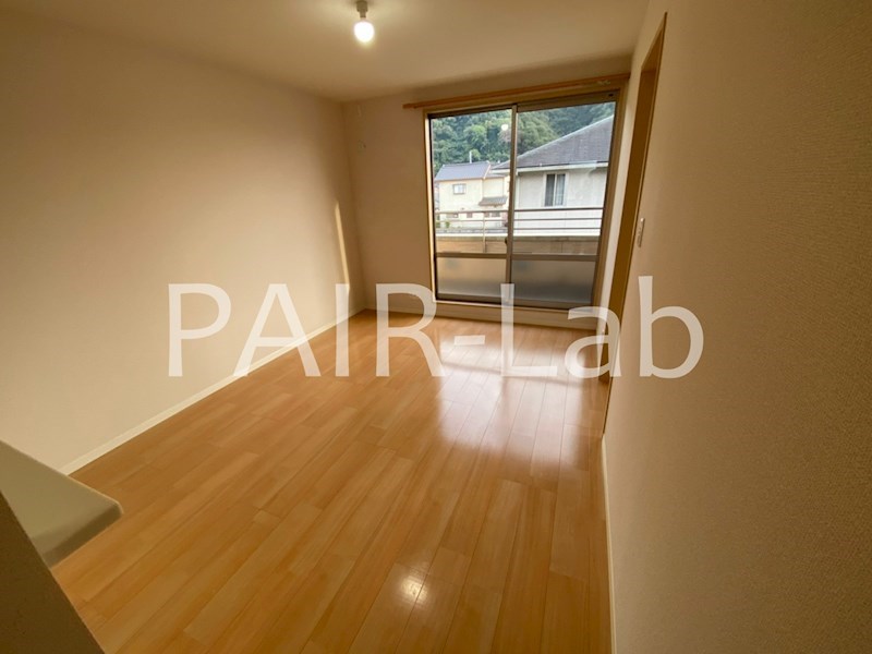 居室・リビング　同シリーズのイメージ写真です。(現況優先)