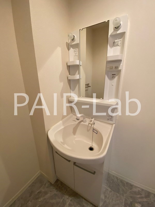 洗面設備　同シリーズのイメージ写真です。(現況優先)