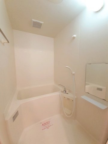バス・シャワールーム　きれいなお風呂です