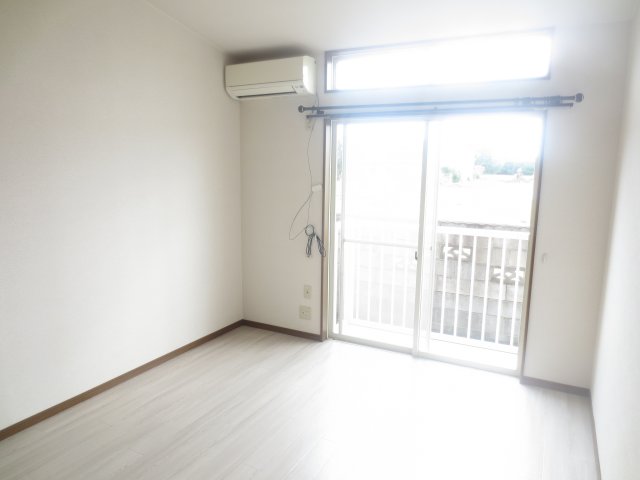 居室・リビング　内観写真です。