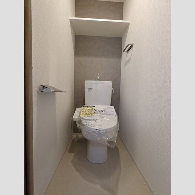 トイレ　同施工の参考写真です