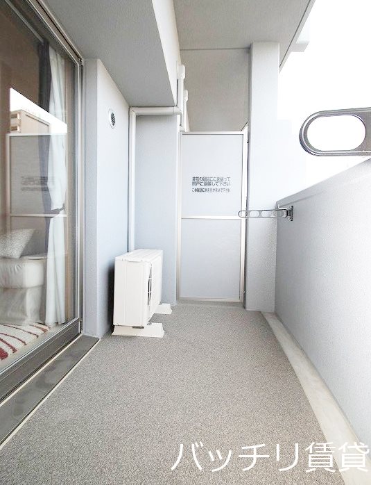 バルコニー　※別号室イメージの為、現状を優先致します