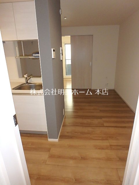 居室・リビング　同タイプの別室を使用