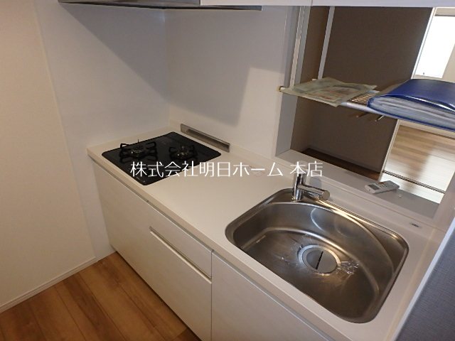 キッチン　同タイプの別室を使用