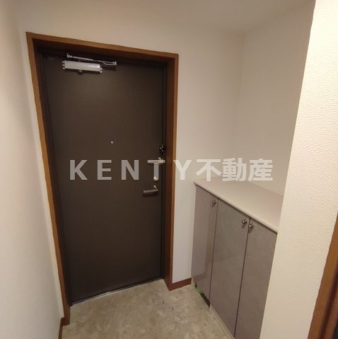 玄関　落ち着いた玄関です