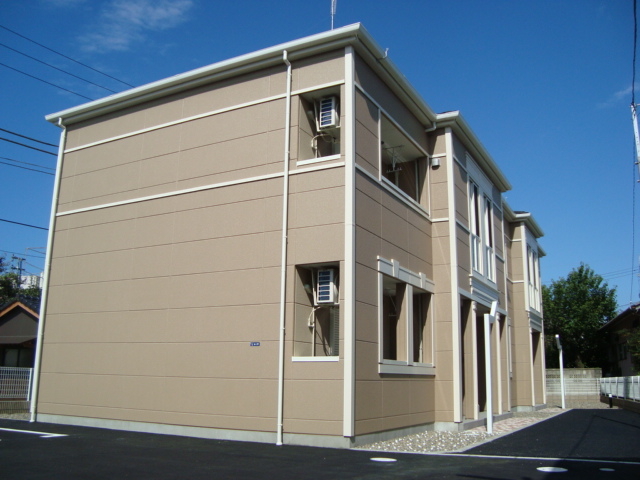 建物外観　外観写真（昼）