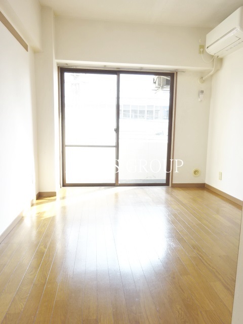 居室・リビング　きれいなリビング