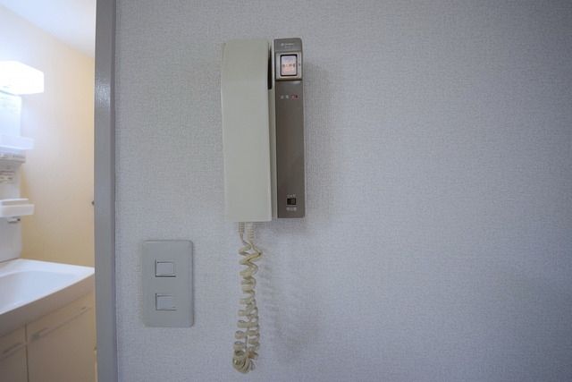 セキュリティ　★来客時に安心のモニターフォン★