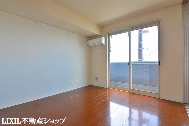 居室・リビング　１０帖のＬＤＫです。