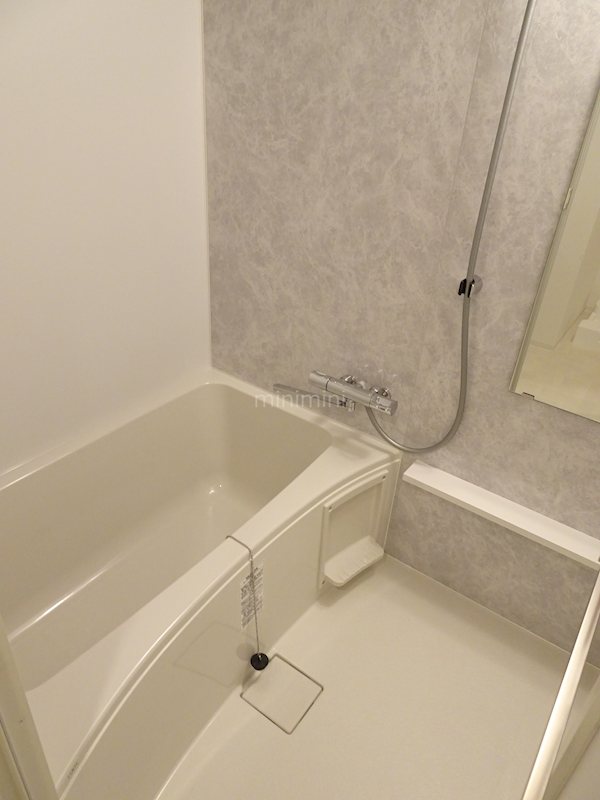 バス・シャワールーム　３０６号室