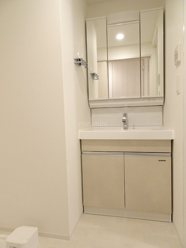 洗面設備　３０６号室