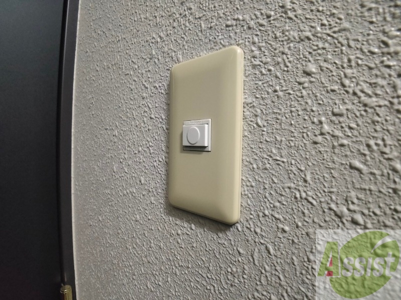 バルコニー　来客時にはこちらのチャイムが鳴りますよ。